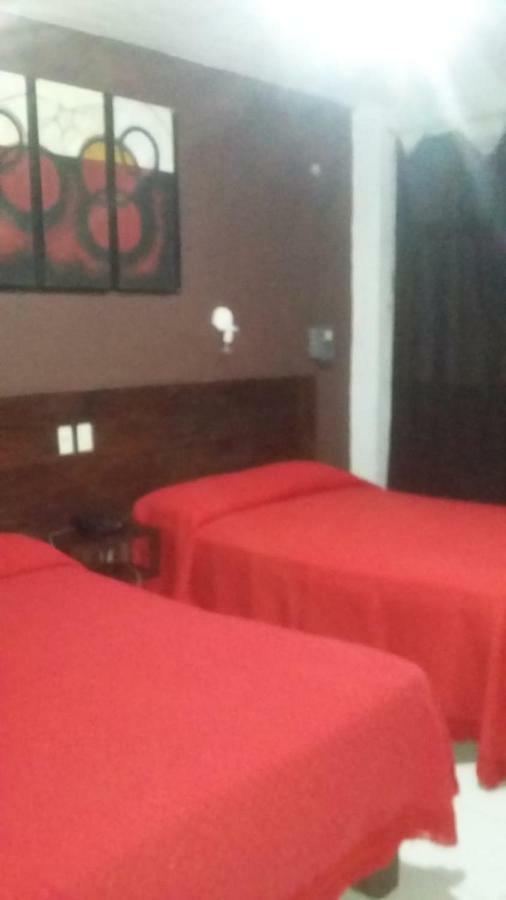 Hotel Vina Del Mar Lázaro Cárdenas Екстериор снимка