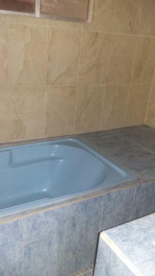 Hotel Vina Del Mar Lázaro Cárdenas Екстериор снимка